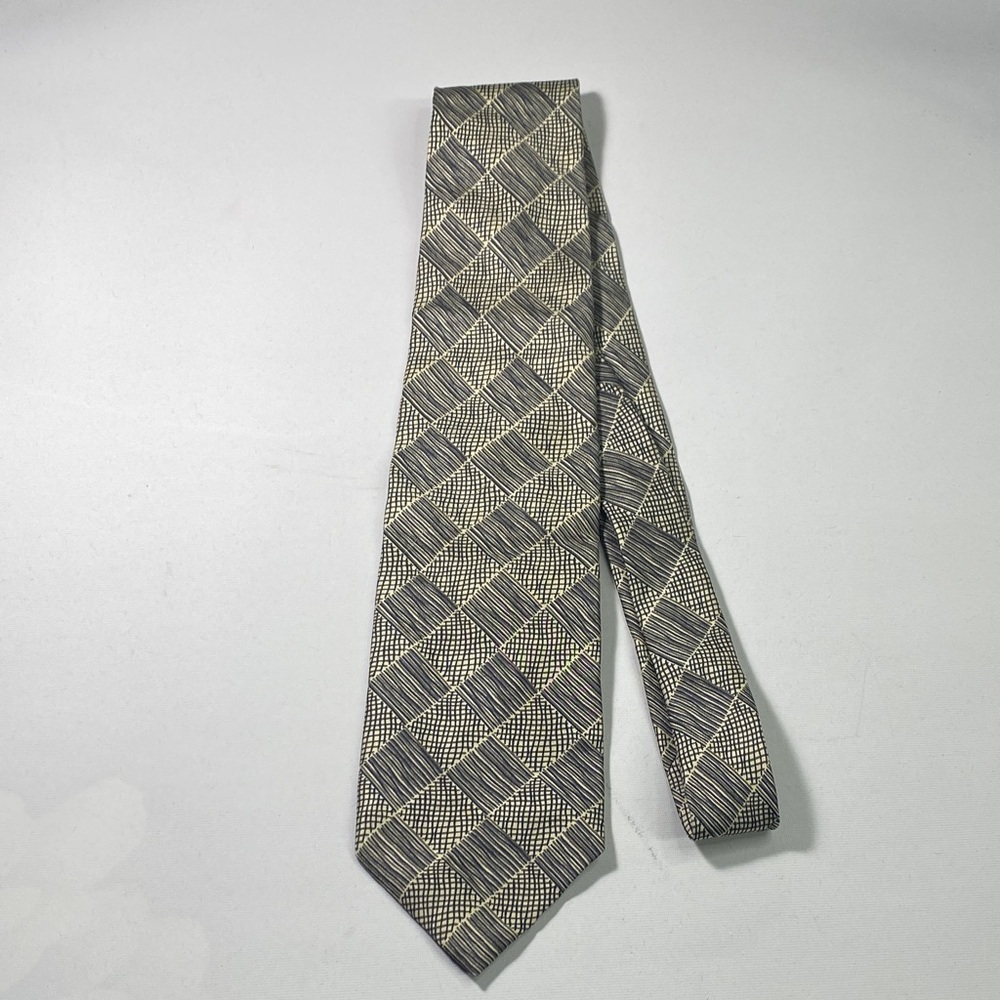 Classic Gray Checkered Tie